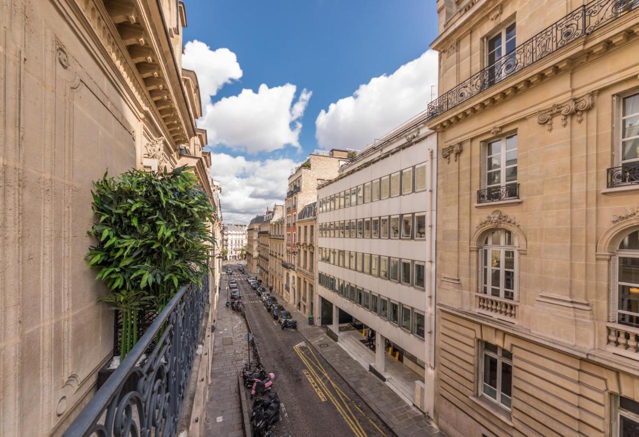 Ws Champs-Elysees - Colomb Paryż Zewnętrze zdjęcie